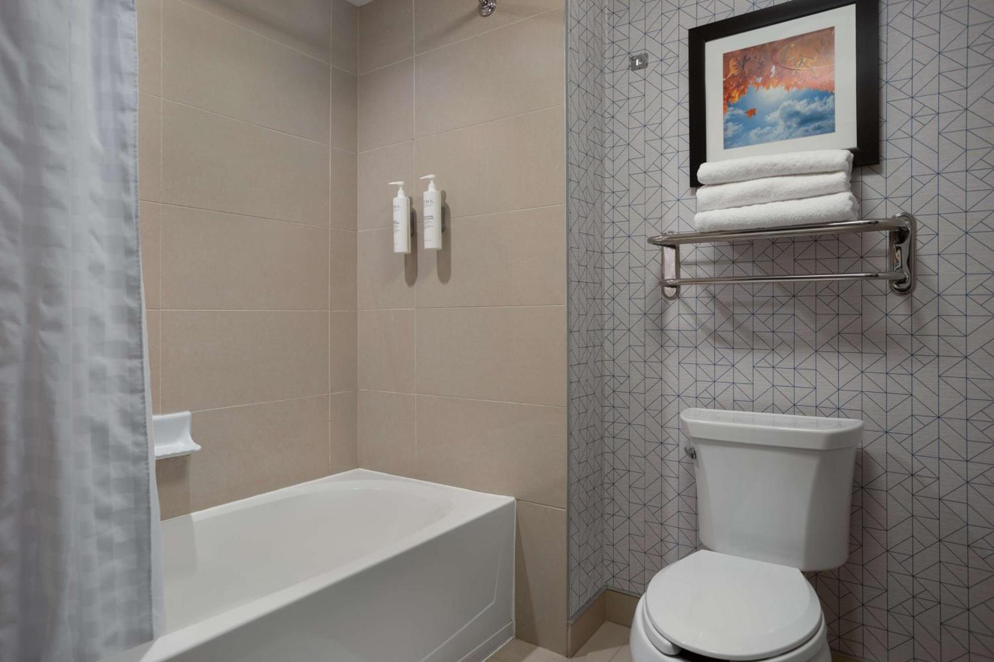 Homewood Suites By Hilton Waterloo/St. Jacobs מראה חיצוני תמונה